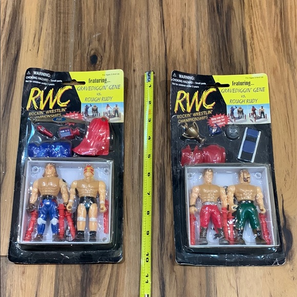 Tack Cheung Other - Vintage Set of 2: Rockin’ Wrestlin’ 2 wrestlers, ring and accessories toys